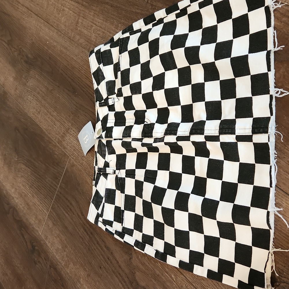 En;semble Black and White Checkered Skirt Small